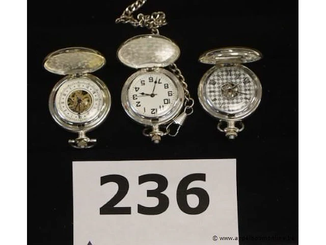 3 diverse zakhorloges - afbeelding 1 van  3