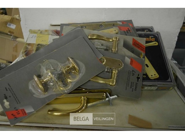 3 doosjes ghidini maniglie deurklemmen - afbeelding 1 van  8