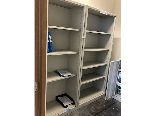 3 dossierkasten en kleine dito met inhoud - afbeelding 1 van  4