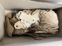 3 dozen a 1000 stuks kartonnen labels - afbeelding 2 van  4