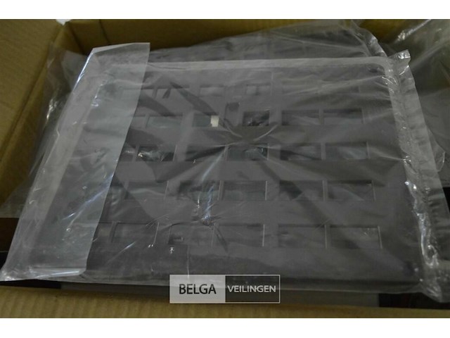 ±3 dozen aircontrolers - afbeelding 4 van  5