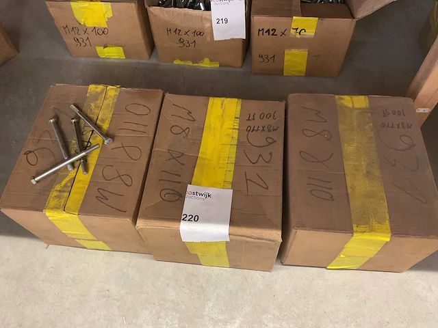 3 dozen bouten - afbeelding 1 van  4