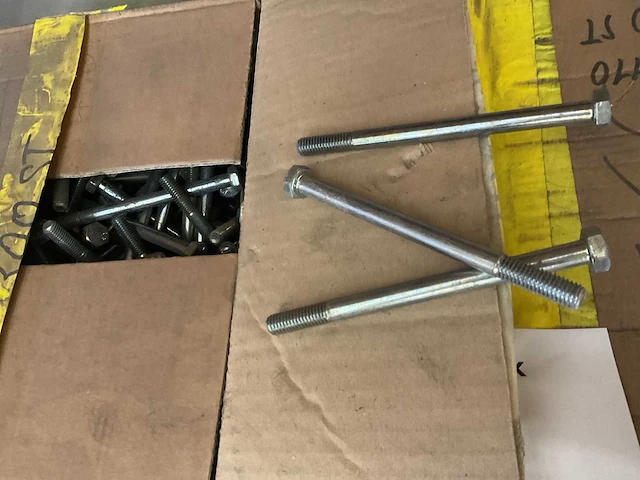 3 dozen bouten - afbeelding 4 van  4
