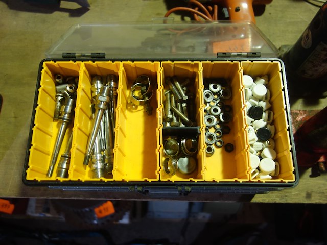 3 dozen fietsonderdelen - afbeelding 2 van  4