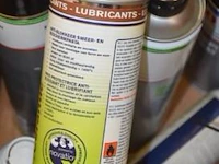 3 dozen lot onderhoudsprodukten, wo beschermpasta, olievlkewerwijderaars, enz - afbeelding 2 van  3
