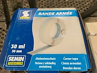 3 dozen semin corner tape