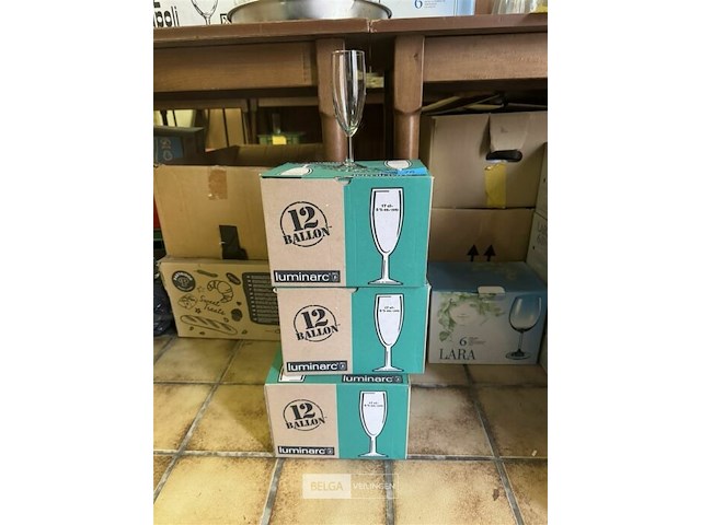 3 dozen wijnglazen - afbeelding 1 van  5