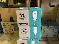 3 dozen wijnglazen - afbeelding 1 van  5