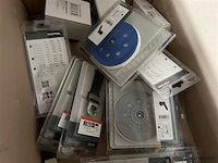 3 dozen, wo. inh. led's makita, lampjes gp enz. - afbeelding 2 van  4