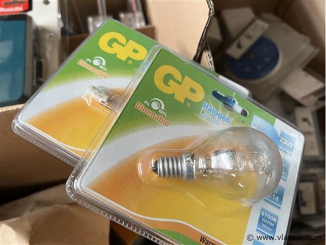 3 dozen, wo. inh. led's makita, lampjes gp enz. - afbeelding 3 van  4