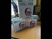 3 draadloze radio's multicolor oplader bt2301 - afbeelding 5 van  8