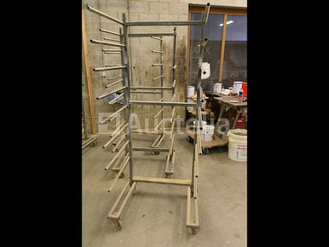 3 droogwagens op wielen voor spuitcabine - afbeelding 3 van  4