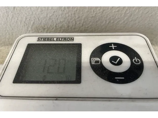 3 electrische radiatoren stiebel eltron - afbeelding 3 van  4
