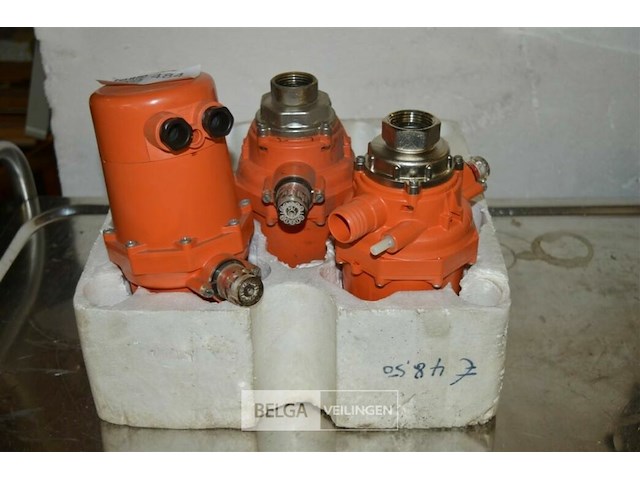 3 elektrische actuatoren - afbeelding 1 van  4