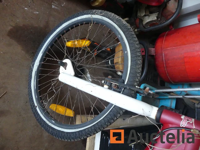 3 fietsen - afbeelding 8 van  19