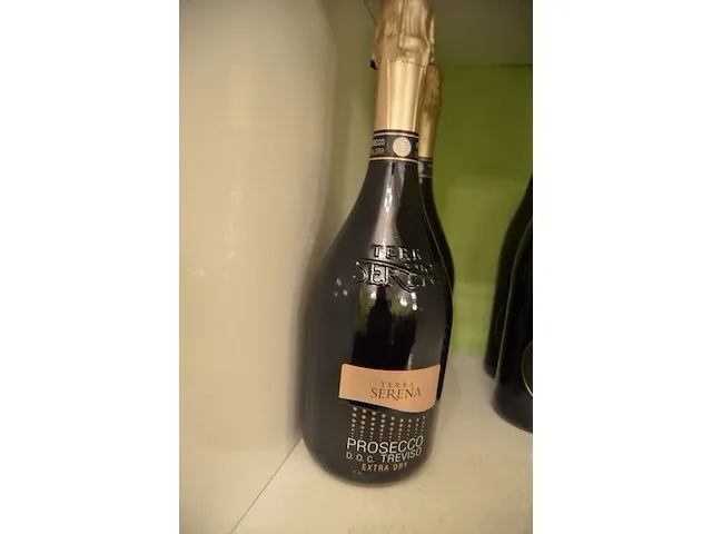 3 fl. mvsa non alcoholic sparkling 75cl, 2 fl. cava roger danoia 75cl, 2 fl. cava roger danoia brut 75cl, 2 fl. prosecco valdo extra dry 75cl, 2 fl. prosecco terra serena extra dry 75cl , 4 fl. munt siroop - afbeelding 6 van  7