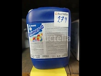 3 flesjes primer op basis van hars - afbeelding 1 van  2
