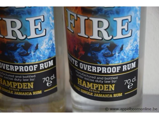 3 flessen à 100 en 70cl diverse rum 40% - afbeelding 3 van  3