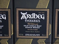 3 flessen à 70cl whisky ardbeg uigeadail 54,2% - afbeelding 2 van  2