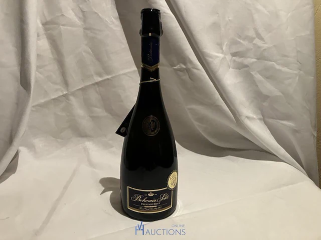 3 flessen bohemia sekt - afbeelding 1 van  4