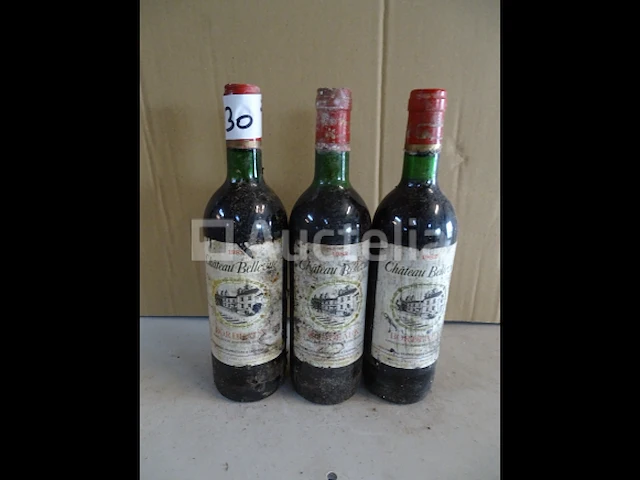 3 flessen bordeaux château bellevue 1982 - afbeelding 1 van  4