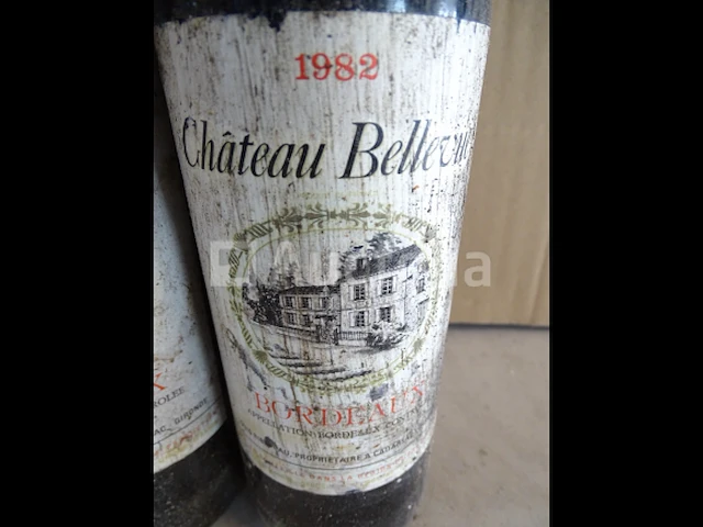 3 flessen bordeaux château bellevue 1982 - afbeelding 2 van  4