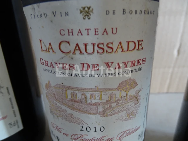 3 flessen bordeaux graves de vayres château la caussade 2010 - afbeelding 6 van  8