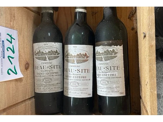 3 flessen château beau-site saint-estèphe, 1983 - afbeelding 2 van  2