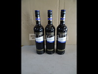3 flessen cimarossa merlot 2010 - afbeelding 5 van  5
