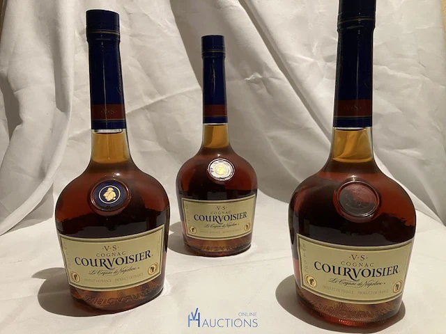 3 flessen cognac courvoisier - afbeelding 4 van  4