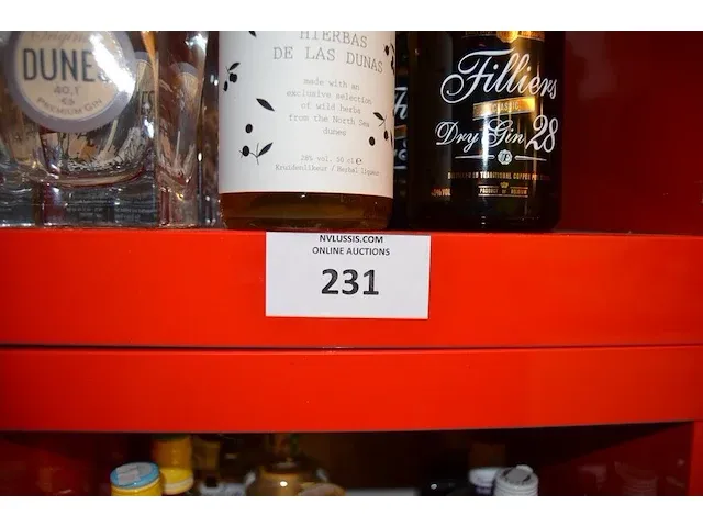 3 flessen filliers classic dry gin 50cl, 3 flessen the original hierbas de las dunas 50cl, 4 flessen original dunes premium gin 70cl (642,643,644) - afbeelding 2 van  5