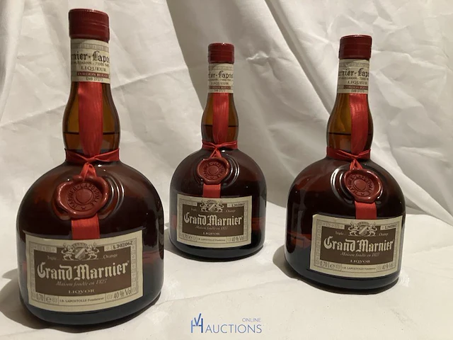 3 flessen grand marnier - afbeelding 4 van  4