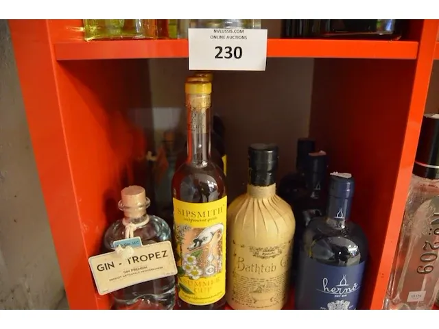 3 flessen herno dry gin 50cl, 1 fles bathtub gin 70cl, 5 flessen sipsmith summer cup 50cl, 2 flessen xo gin saint-tropez 50cl (635,636,637,638) - afbeelding 1 van  6
