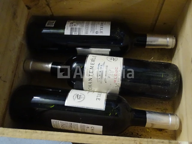 3 flessen médoc cru bourgeois château chantemerle 2012 - afbeelding 1 van  6