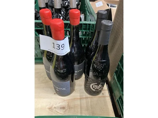 3 flessen rode wijn fabr ooglink (2019) compleet met 2 flessen rode wijn fabr leplan - afbeelding 1 van  3