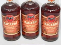 3 flessen rum bacardi 40%