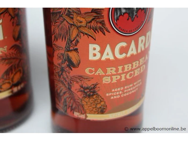 3 flessen rum bacardi 40% - afbeelding 2 van  2