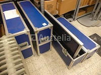 3 flightcases met 2 schermen - afbeelding 3 van  6