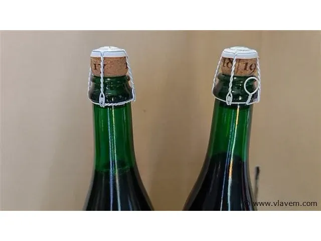 3 fonteinen speling van het lot 17/18 & 18/19 75cl - afbeelding 2 van  7