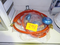 3 gasdrukregelaars met slang - afbeelding 1 van  1