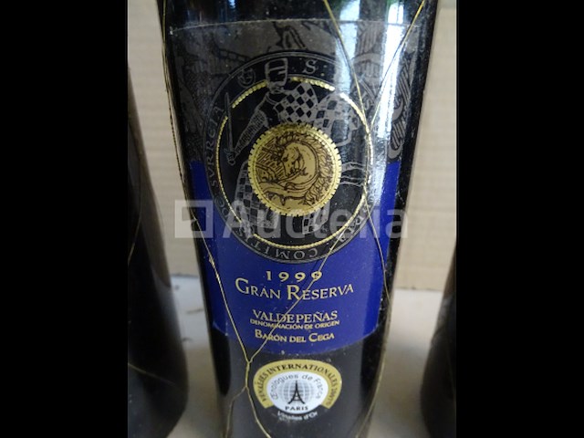 3 genummerde flessen valdepenas baron del cega 1999 - afbeelding 3 van  4