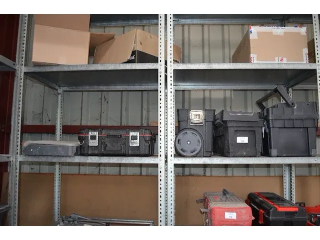 3 gereedschapskoffers met klein handgerief (12) - afbeelding 1 van  11