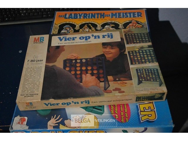 3 gezelschapspelletjes - afbeelding 1 van  4