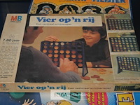 3 gezelschapspelletjes - afbeelding 2 van  4