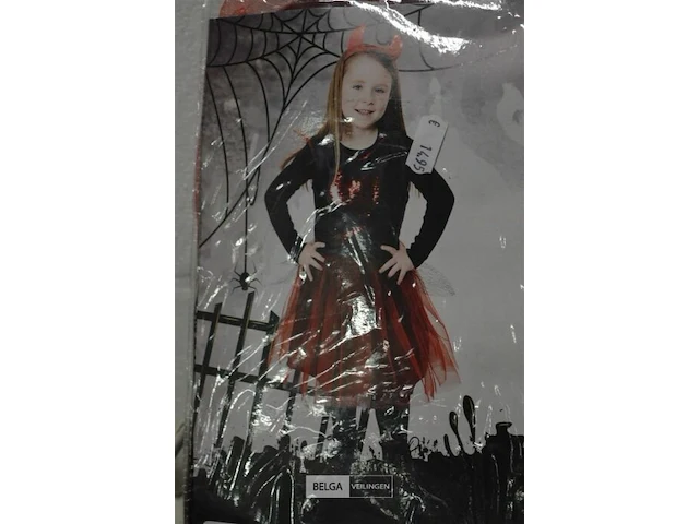 3 halloween kostuum mt 146 - afbeelding 2 van  2