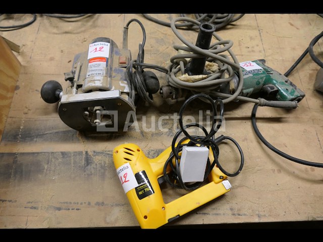 3 handgereedschap - afbeelding 1 van  11