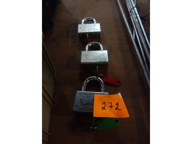 3 hangsloten - afbeelding 1 van  1