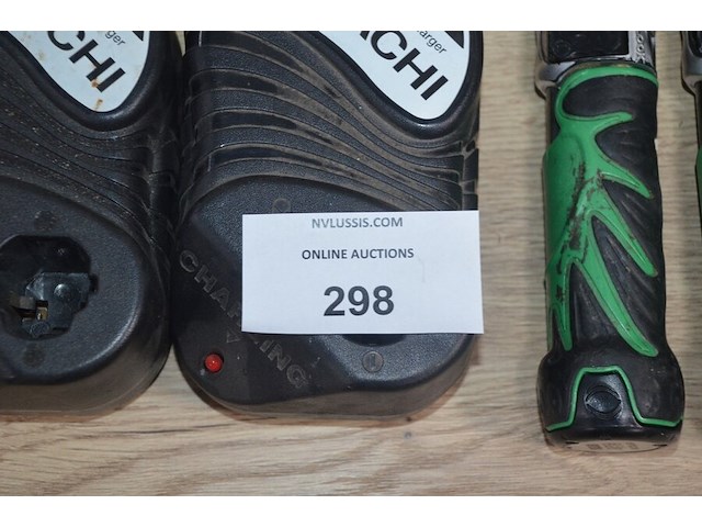 3 hitachi accu shroefmachines db3dl met 2 laders en 3 accu (b402) - afbeelding 2 van  5