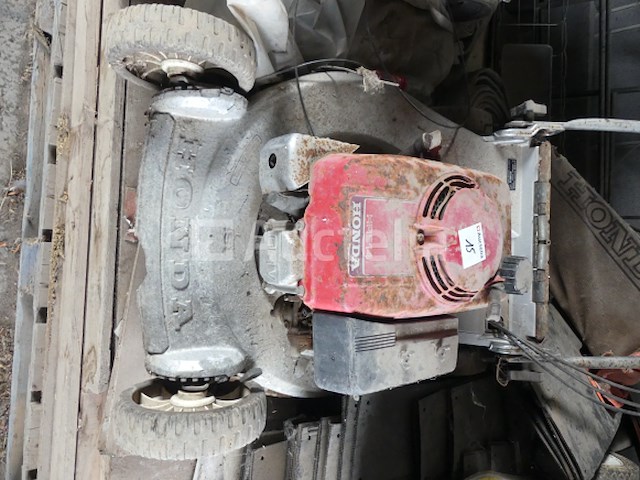 3 honda grasmaaiers - afbeelding 1 van  11