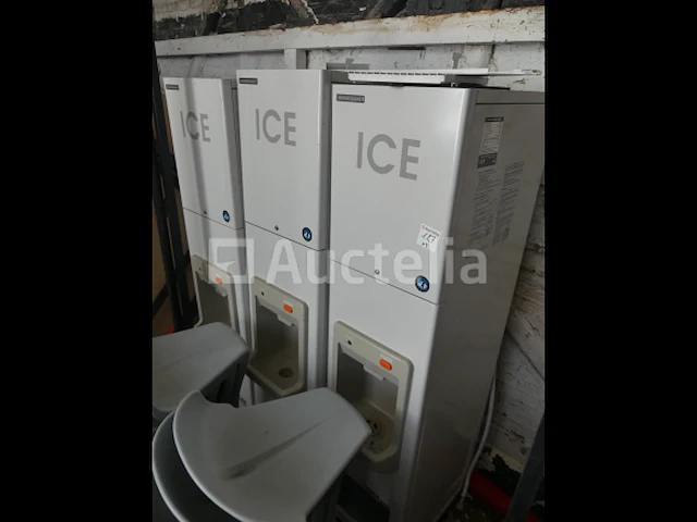 3 hoshizaki dim-30ae ijsmachines - afbeelding 1 van  4